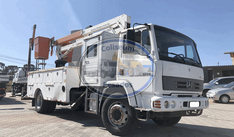 MERCEDES BENZ MB1719 2013 – 4×2 – CABINE AUX. – LINHA VIVA CESTO AÉREO IMAP LI 13.000 D GI – 2014